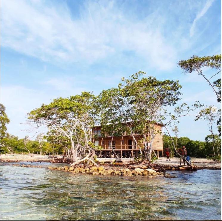 Tintipan Island Hostel Villa Luz Beach מראה חיצוני תמונה